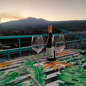 Casa Donna Rosaria Tra Etna E Taormina Riposto